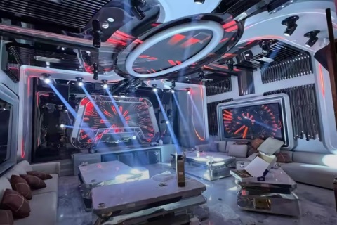 泸州PLAYHOUSE酒吧招聘-高端KTV找寻伙伴共创闪耀未